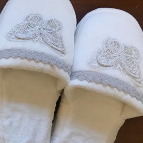 نفر روب4قطع ايطالي دانتيل خياطة يدوي