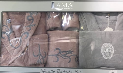 طقم ارواب قطن درجة اولى موديل النسائي تطريز عروسة...