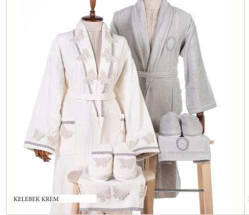 فراشة دانتيل فرنسي خياطة يدوي ناعم عملي قطعه نادرة