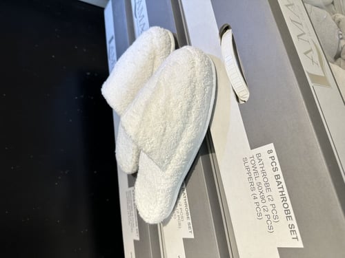 شبشب قطن فاخر كريم