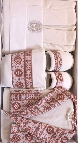 طقم ارواب عالي الجودة قطن النسائي تصميم جاكار عالم...