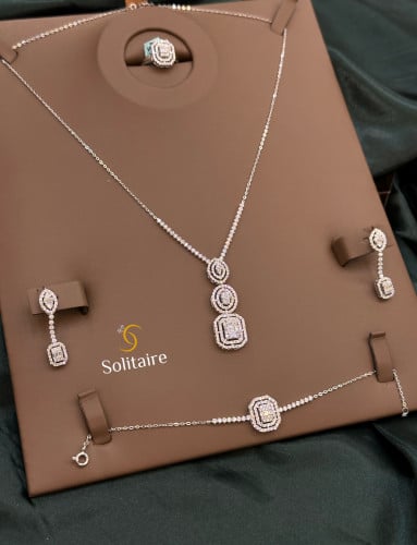 طقم تطبيق الالماس أبيض18k