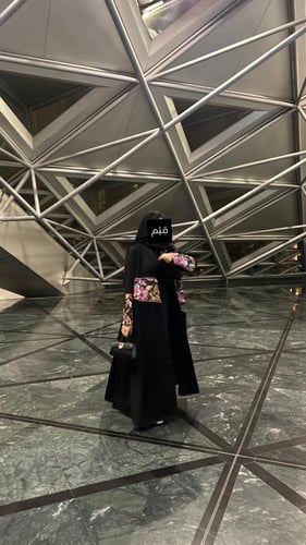 عباية روز