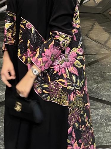 عباية روز