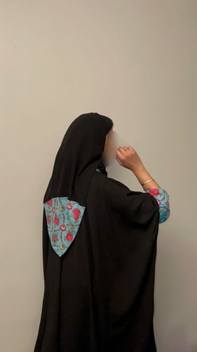 عباية تِركواز