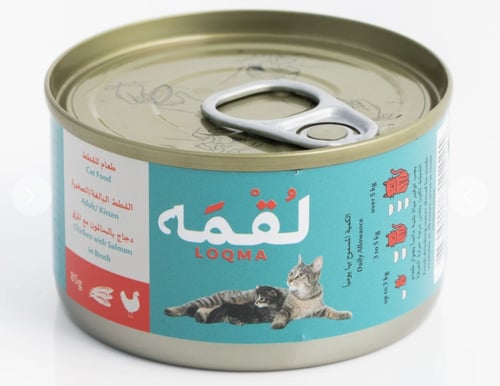 طعام رطب للقطط دجاج بالسالمون مع المرق 85g│لقمة