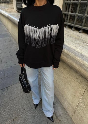 سويت شيرت نسائي بتفاصيل الخيوط المنسدلة مصنوعة من...