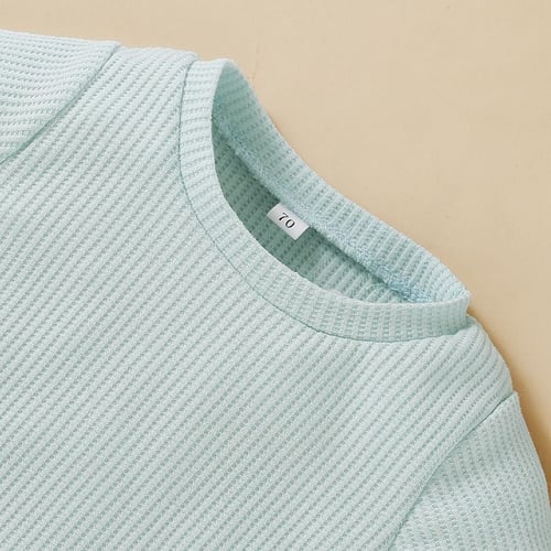 طقم أطفال بناتي بتصميم عصري جذاب من 9 إلى 12 شهر