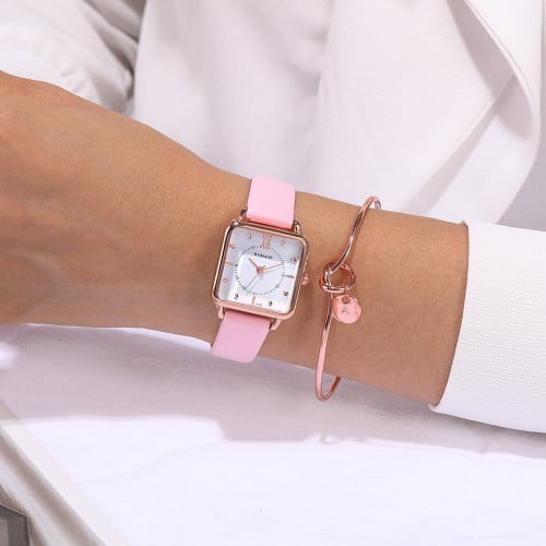 ساعة نسائية بحزام جلد بتصميم انيق بلون وردي من ويم...