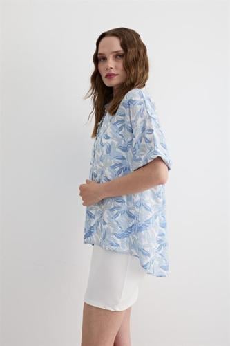 قميص بأكمتم قصيرة منقوش باللون الأزرق - صناعة تركي...