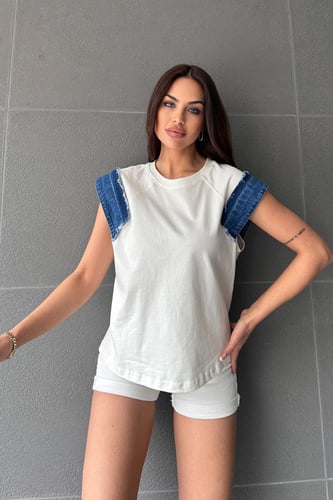 تي شيرت نسائي مصنوعة من نسيج القطن 100% بياقة دائر...