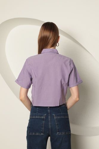 قميص قصير صناعة تركية تصميم مكشكش باللون الأرجواني...