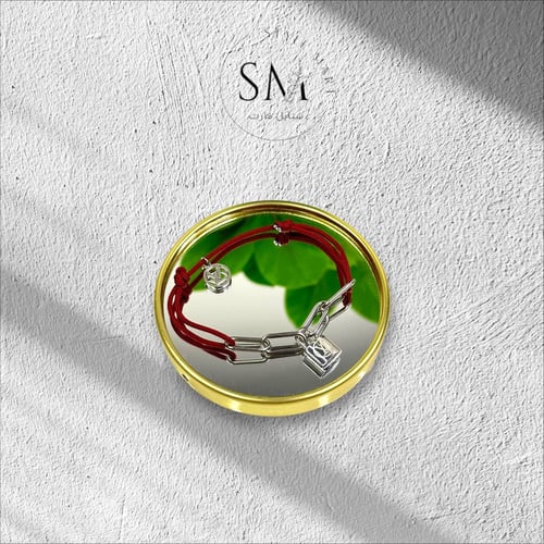 سوارة لويس فيتون ( خيط أحمر ) LOUIS VUITTON