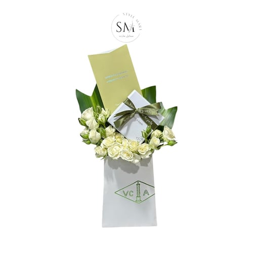 ورد بيبي جوري ابيض تنسيق داخل الملحقات