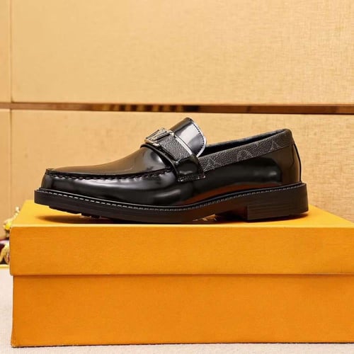 حذاء رسمي لويس فيتون