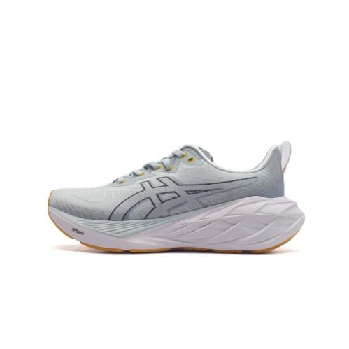 حذاء اسيكس novablast 4