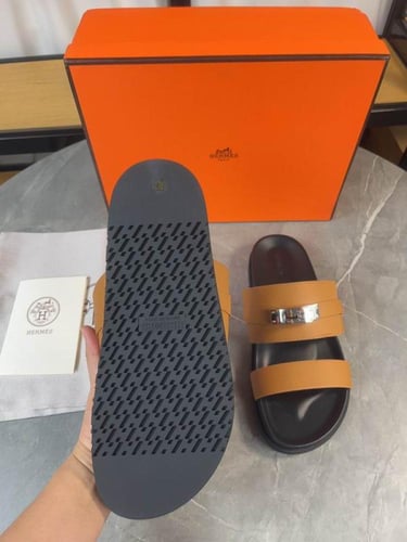 صندل هيرمز جاكسون رجالي جملي