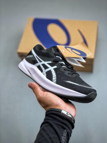 حذاء اسيكس Hyper Speed