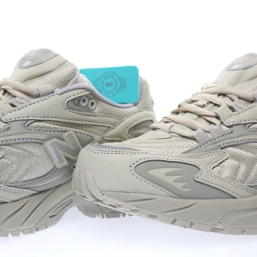 نيو بالانس 720