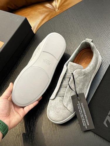 حذاء رجالي زينيا تربيل ستيتش جلد شامواه رمادي