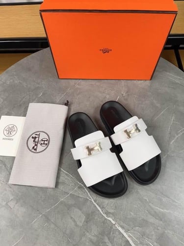 صندل هيرمز جاكسون رجالي ابيض