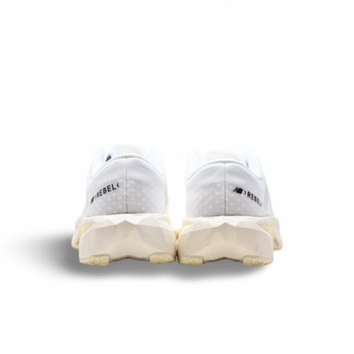 نيو بالانس Fuel cell