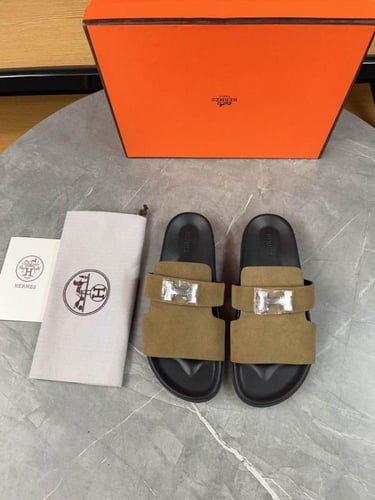 صندل هيرمز جاكسون رجالي شامواه زيتي