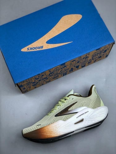حذاء بروكس هايبرون ماكس Brooks Hyperion Max 2