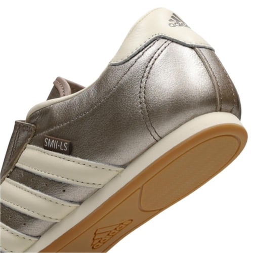 حذاء سنيكرز تايكواندو