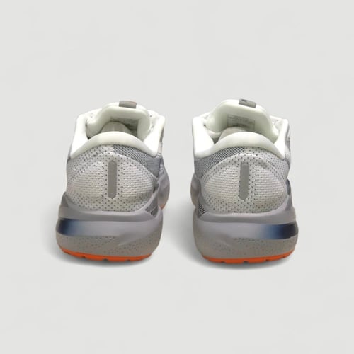 حذاء بروكس ادرينالين جي تي اس 24 Brooks Adrenaline...