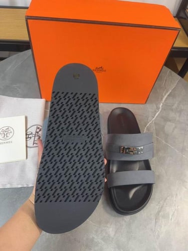 صندل هيرمز جاكسون شامواه رجالي رصاصي غامق