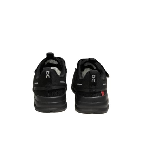 حذاء اون راننج كلاود on running