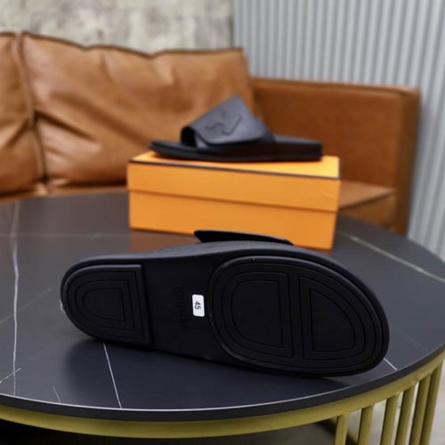 صندل هيرمز رجالي اسود