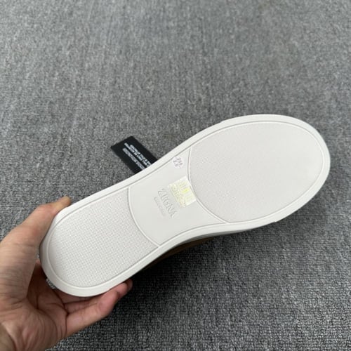 حذاء رجالي زينيا جلد جملي