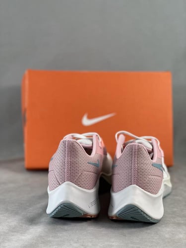 حذاء نايك Air zoom Pegasus