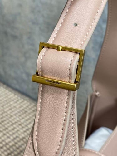 شنطة نسائية