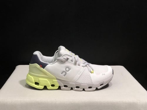 حذاء اون راننج كلاود on running cloud flyer4