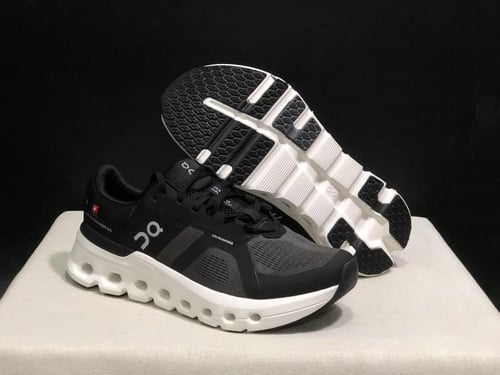 حذاء اون راننج on running cloudrunner2