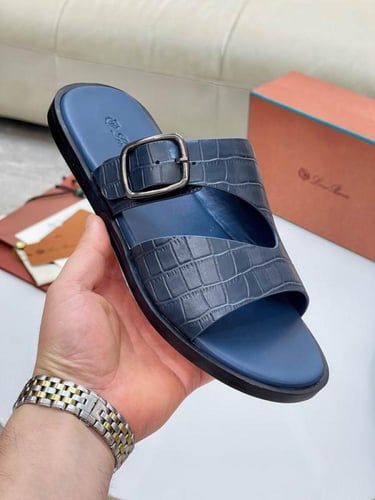 صندل لوروبيانا رجالي