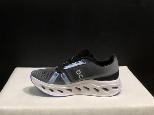 حذاء اون راننج on running cloudclipse