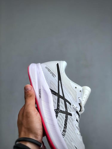 حذاء اسيكس Hyper Speed