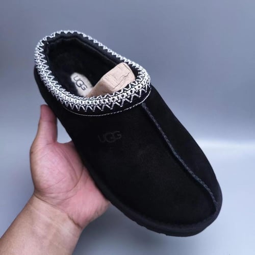 سليبر UGG شتوي بون اسود