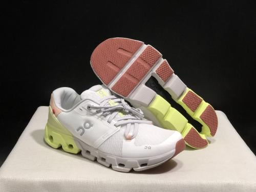 حذاء اون راننج كلاود on running cloud flyer4