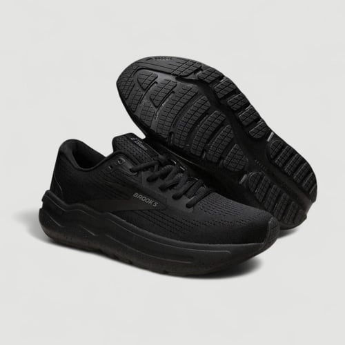 حذاء بروكس جوست ماكس Brooks Ghost Max 2 اسود غامق...