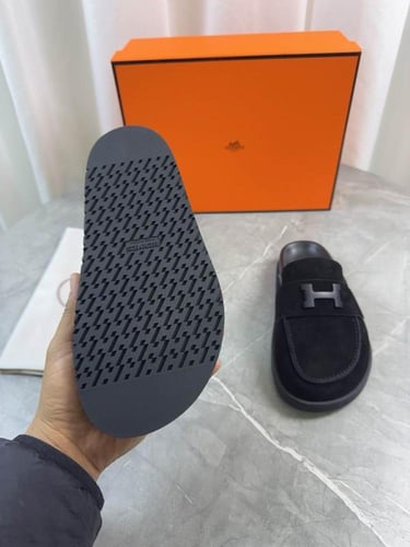 صندل هيرمز للجنسين شامواه اسود