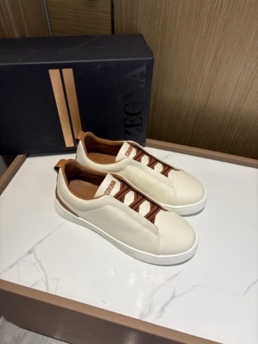 حذاء رجالي زينيا تربيل ستيتش جلد بيج وبني