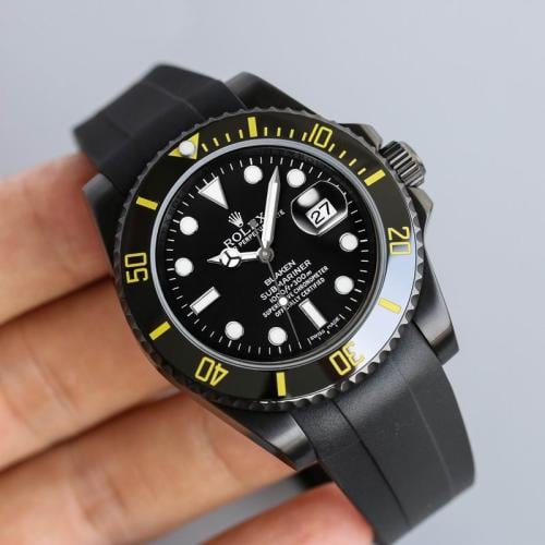 ساعة رولكس Submariner