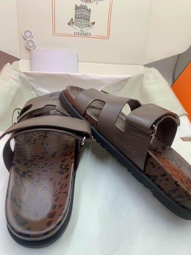 صندل هيرمز شايبر للجنسين