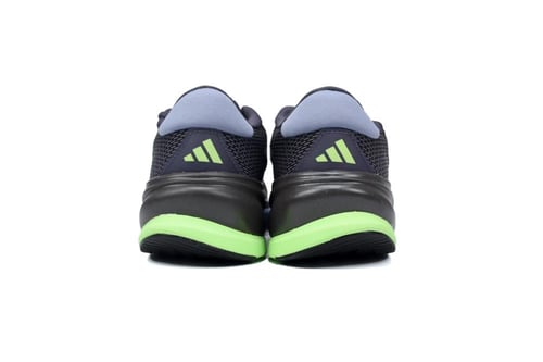 حذاء الترا بوست super nova