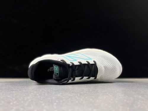نيوبالانس 1080V14